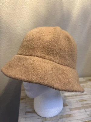 Sombrero cubo de lana Betmar New York beige OS de colección Foto 1 de 4