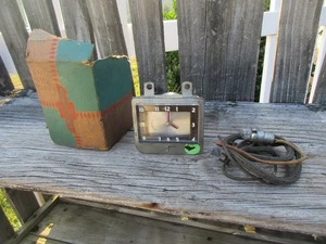 NOS 1949-1950 CHEVROLET PASSENGER CAR CLOCK - Bild 1 von 6