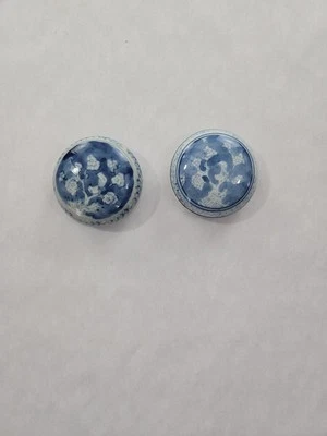 Caja de porcelana Rouge, caja de baratijas de porcelana de 2 piezas con palomas en flor de cerezo Foto 1 de 4