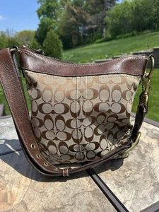 Bolso de Hombro Hobo Coach 10403 Legacy Marrón Firma Cuero Limpio Lona NoG06M - Imagen 1 de 18