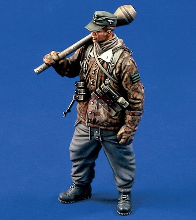 Verlinden 120mm 1/16 Panzerjager Tank Hunter w/Panzerfaust 60 Eastern Front 443 - Image 1 of 1