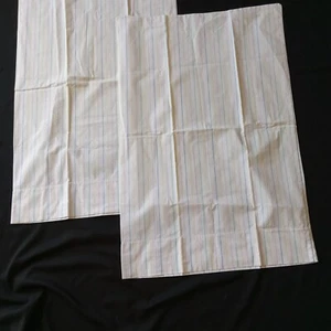 One pair of Cannon 100% cotton pillowcases/ striped/ 31" x 20" - Picture 1 of 4