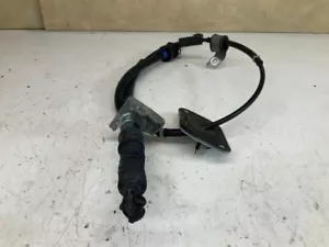 19 20 21 Mazda 3 Automatic Transmission Shift Lever Linkage Cable OEM E - Picture 1 of 5