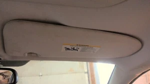 2007-2012 Dodge Caliber Sun Visor RH PASSENGER Side Ivory w/Mirror OEM DD146 - Picture 1 of 3