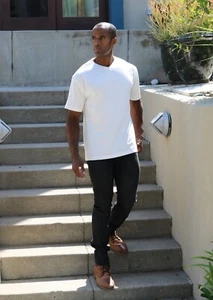 Clearance Men's Bamboo Viscose V-Neck T-Shirt - Picture 1 of 4