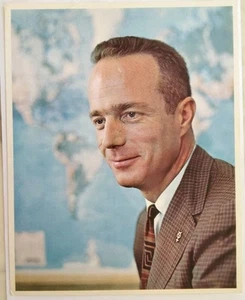NATIONAL AERONAUTICS & SPACE ADMINISTRATION~SCOTT CARPENTER~MERCURY_AURORA 7_ - Picture 1 of 3