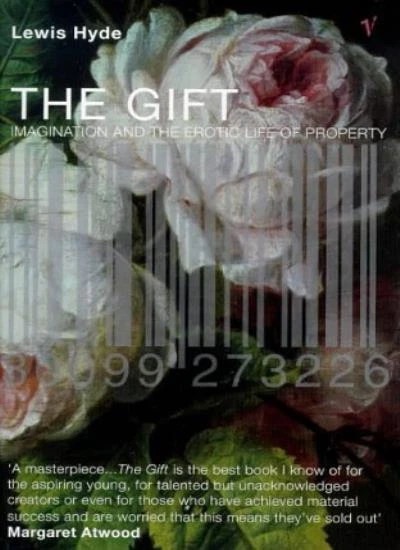 The Gift: Imagination and the Erotic Life of Property By Lewis   Foto 1 de 1