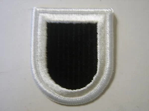 508th INFANTRY REGIMENT BERET FLASH :KY22-6 - Picture 1 of 1