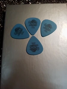 Guitar Picks - Picture 1 of 2