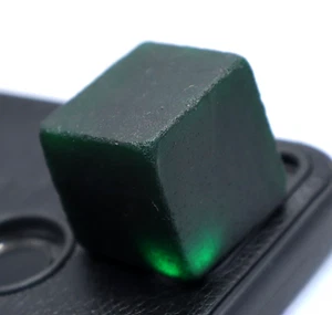 128 Ct Natural Colombian Certified Green Emerald Gemstone Huge Size Cube Rough - Picture 1 of 6