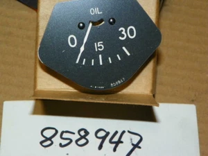 Chevrolet Passenger 1933-1935 NOS OEM AC Oil Gauge 858947 Made in USA - Picture 1 of 1