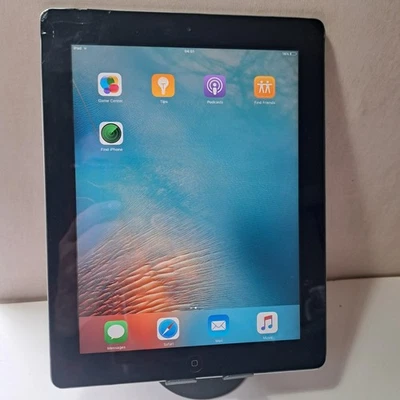 Apple iPad 2 16gb Grey Wifi only #15 damaged - Image 1 of 4