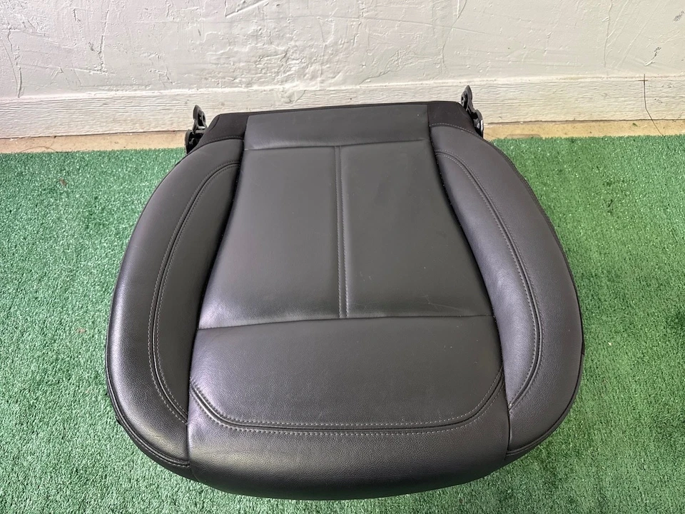 ⚡Front Right Side Lower Cushion Seat ALFA ROMEO STELVIO 2018 OEM Foto 1 de 4