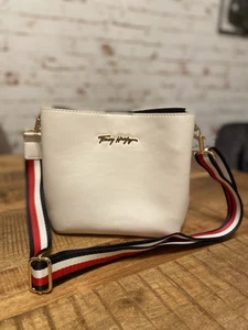 Damenhandtasche Schultertasche Tommy Hilfinger Umhängetasche Weiß - Bild 1 von 9