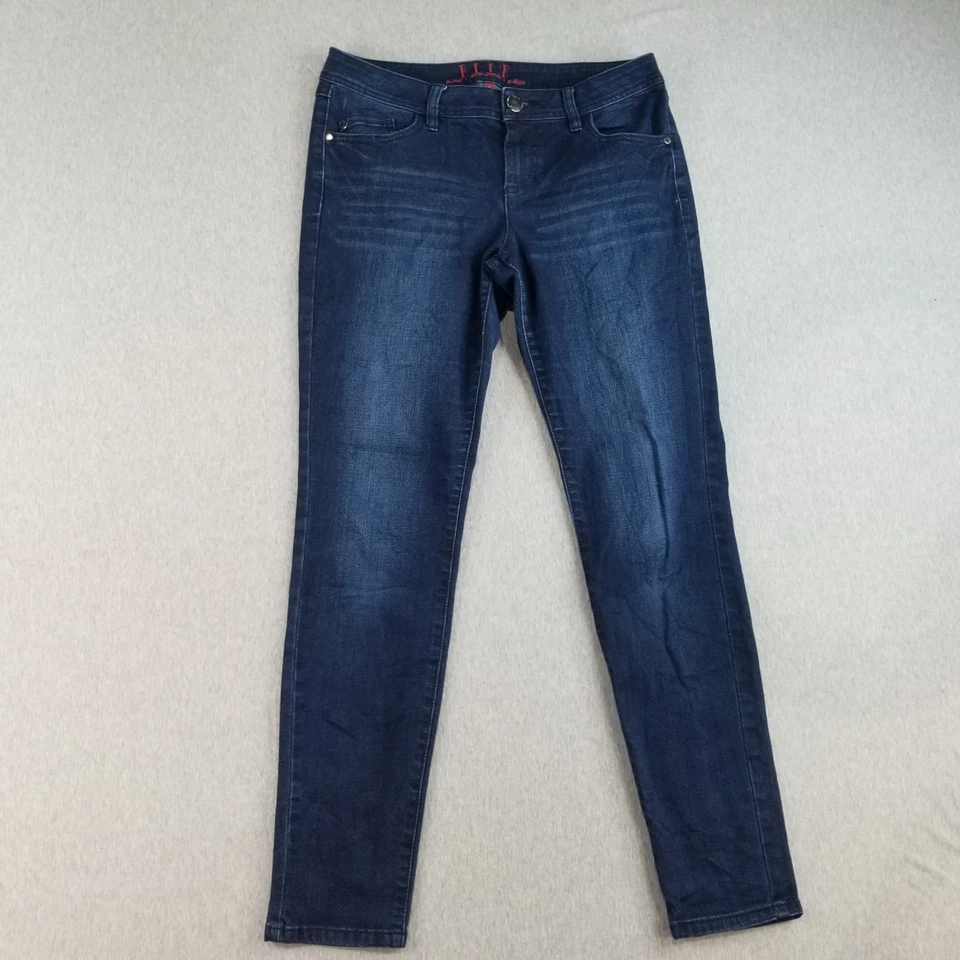 Estera elástica Elle Jeans para mujer talla 8. Lindo lavado oscuro Normcore de moda elegante bonito Foto 1 de 4
