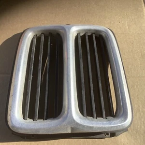 bmw d21 grllle 320I  1978 1979 1980 - Picture 1 of 4