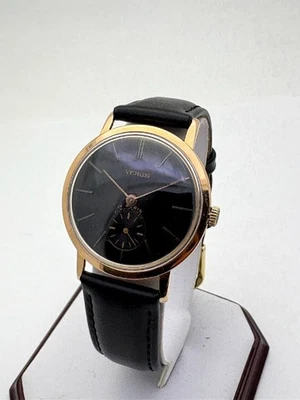 Vintage Venus Wind Watch 18k Gold - Image 1 of 4