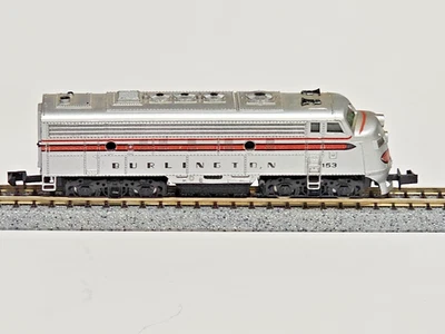 VINTAGE BACHMANN N SCALE F-9 DIESEL LOCOMOTIVE BURLINGTON 153 TESTED WITH VIDEO - Image 1 of 4