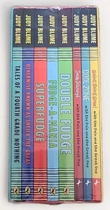 Judy Blume 8 Book Collection Superfudge 4th Grade Nothing Pain & Great One - Foto 1 di 4