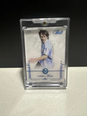 Hoja 2022 Pearl Blue Spectrum Lionel Messi 2/6 🔥🔥 #B-15 Foto 1 de 2