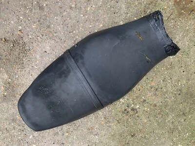 Banco selim TRIUMPH 955i SPRINT ST RS todos os anos - Imagem 1 de 3