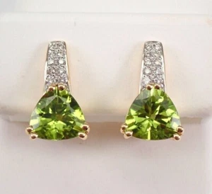 2Ct Trillion Cut Simulated Peridot Women's Stud Earrings 14K Yellow Gold Plated - Picture 1 of 6