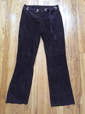 VS2 by VAKKO Pantalones de cuero de gamuza de cabra marrón oscuro con cinturón forrado 2 Foto 1 de 4