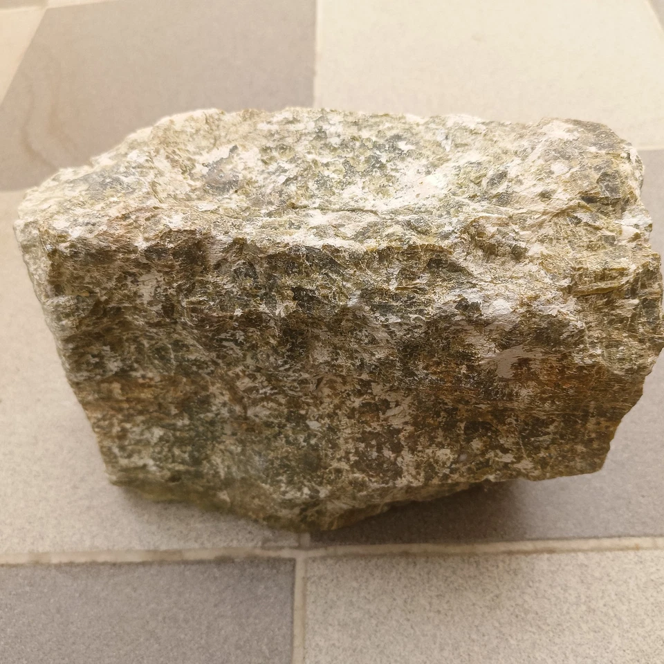 Lizardit 9,9kg!! - Bild 1 von 1