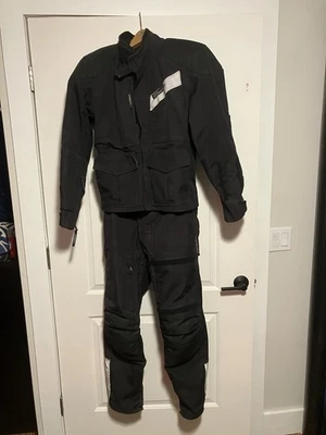 Traje Aerostitch Roadcrafter Negro 42s Chaqueta 40 Pantalones Foto 1 de 4