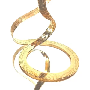 Vintage 14k Yellow Gold 16"L Herringbone Choker/Necklace 9mm. Wide Made in Italy - Picture 1 of 19