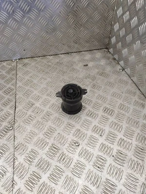 Toyota Land Cruiser (FJ60) 1988 Links 5568-29CK00 BRR10305 - Image 1 of 4