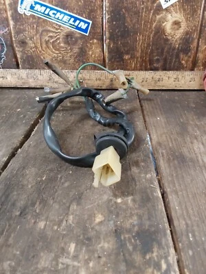 1980 80-82 HONDA CB650 CUSTOM CB650C LANTERNA TRASEIRA SUB CHICOTE DE FIOS - Imagem 1 de 4