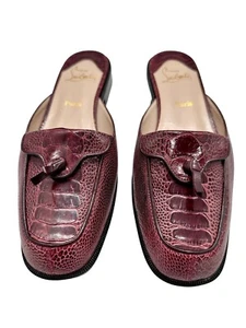 Christian Louboutin Mules Gr 38 Leder Slipper Bordeauxrot Rote Sohle Neu Haus - Bild 1 von 9