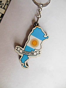 ARGENTINA * KEYCHAIN * NATIONAL  FLAG  &  SHAPE  OF  COUNTRY  * Free  Shipping - Picture 1 of 3