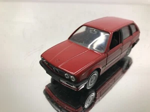 GAMA 1169 MADE IN GERMANY BMW 325i TOURING -RED M1:43- GOOD CONDITION - 327 - Picture 1 of 6