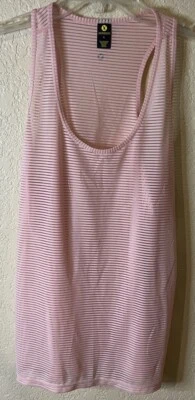 Women's XERSION Pink NWT No Seams Ventalation Lightweight Tank Top Size Large - Image 1 of 4