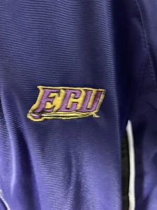 ECU Boys Size MEDIUM Jacket - Picture 1 of 4