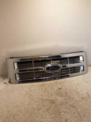 Used Upper Grille fits: 2010 Ford Escape upper chrome Upper Grade A - Image 1 of 4