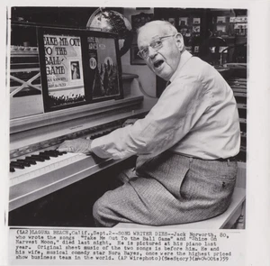 1959 Press Photo World Famous Songwriter Jack Norworth Playing on His Piano - Picture 1 of 2
