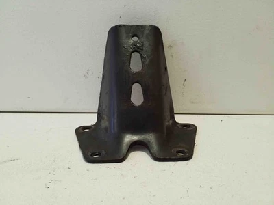 Iveco Daily V Furgon/Estate Engine Mount Left 2.3 Diesel 93kw 2014 26823933 - Image 1 of 4