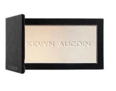 Kevyn Aucoin The Neo-Setting Powder Matte to Glow - Image 1 of 4
