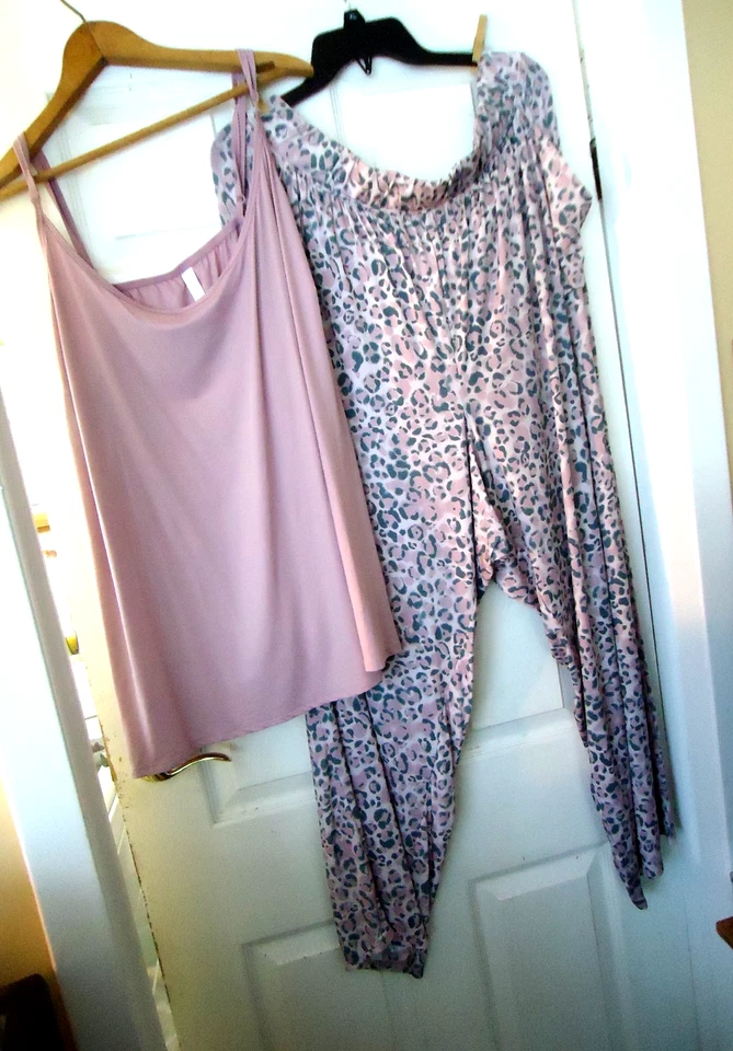 LANE BRYANT CACIQUE 2 PIECE CAMI & PANT PAJAMA/LOUNGE SET PINK ANIMAL 26/28 NWOT - Image 1 of 4