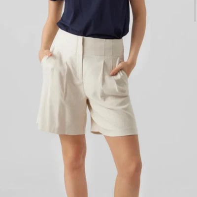 Bolsa de papel de tiro alto Vero Moda Lillmuno mezcla de lino avena corta crema suelta 2 Foto 1 de 4