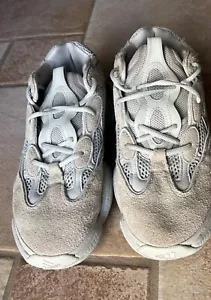 Size 10 - adidas Yeezy 500 Salt - Picture 1 of 5