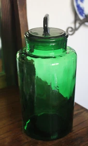 Tarro de boticario vintage MCM grande de vidrio verde y tapa de vidrio hecho en Italia - Imagen 1 de 11