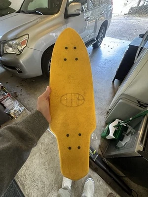 Monopatín Makaha amarillo vintage 22-8 completo OG ruedas años 70’s 80’s Mini HI-Wedge Foto 1 de 3