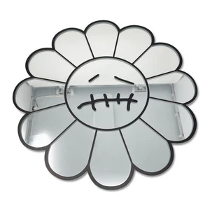 Flower Mirror - Picture 1 of 2