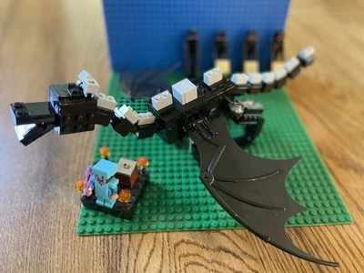 LEGO Minecraft Del kit 21117- El Dragón Ender/ 4 Endermen y Steve Foto 1 de 4