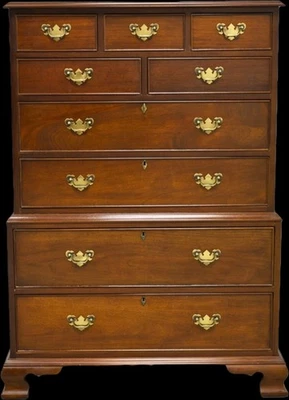 Сундук из красного дерева Craftique в стиле чиппендейл - Изображение 1 из 4