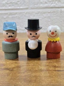 Tren de circo Fisher-Price de colección: conductor/maestro de anillo/payaso (sin sombrero), cuerpo de madera - Imagen 1 de 2
